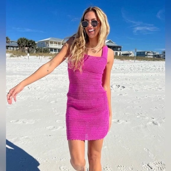 NWT BEACH RIOT James Sheer Cover-Up Mini dress size Medium in pink Crochet Dress - Picture 9 of 10